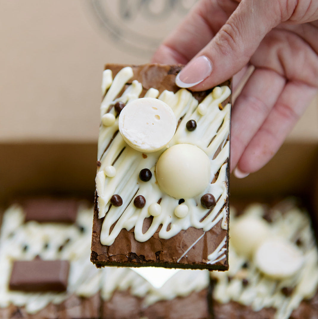 Postal Brownies Delivered. Ultimate Valentine&#39;s Brownie Bundle