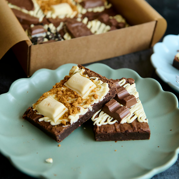 Milkybar & Biscoff Brownie